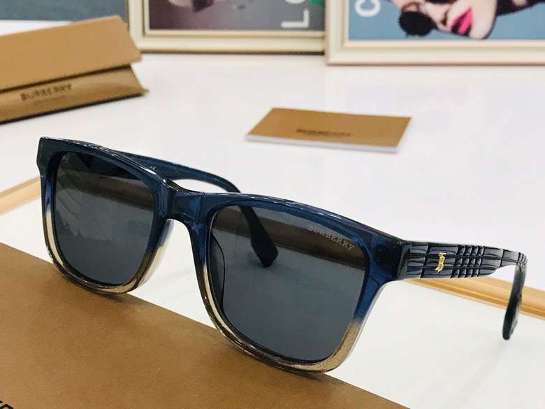 Picture of Burberry Sunglasses _SKUfw50792393fw